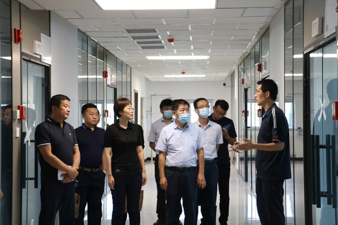 自治区发改委副主任郝留虎一行到爱游戏在线官网_爱游戏(中国)银川水厂调研指导工作